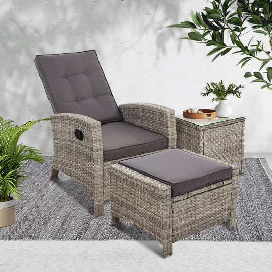 Outdoor Wicker Recliner