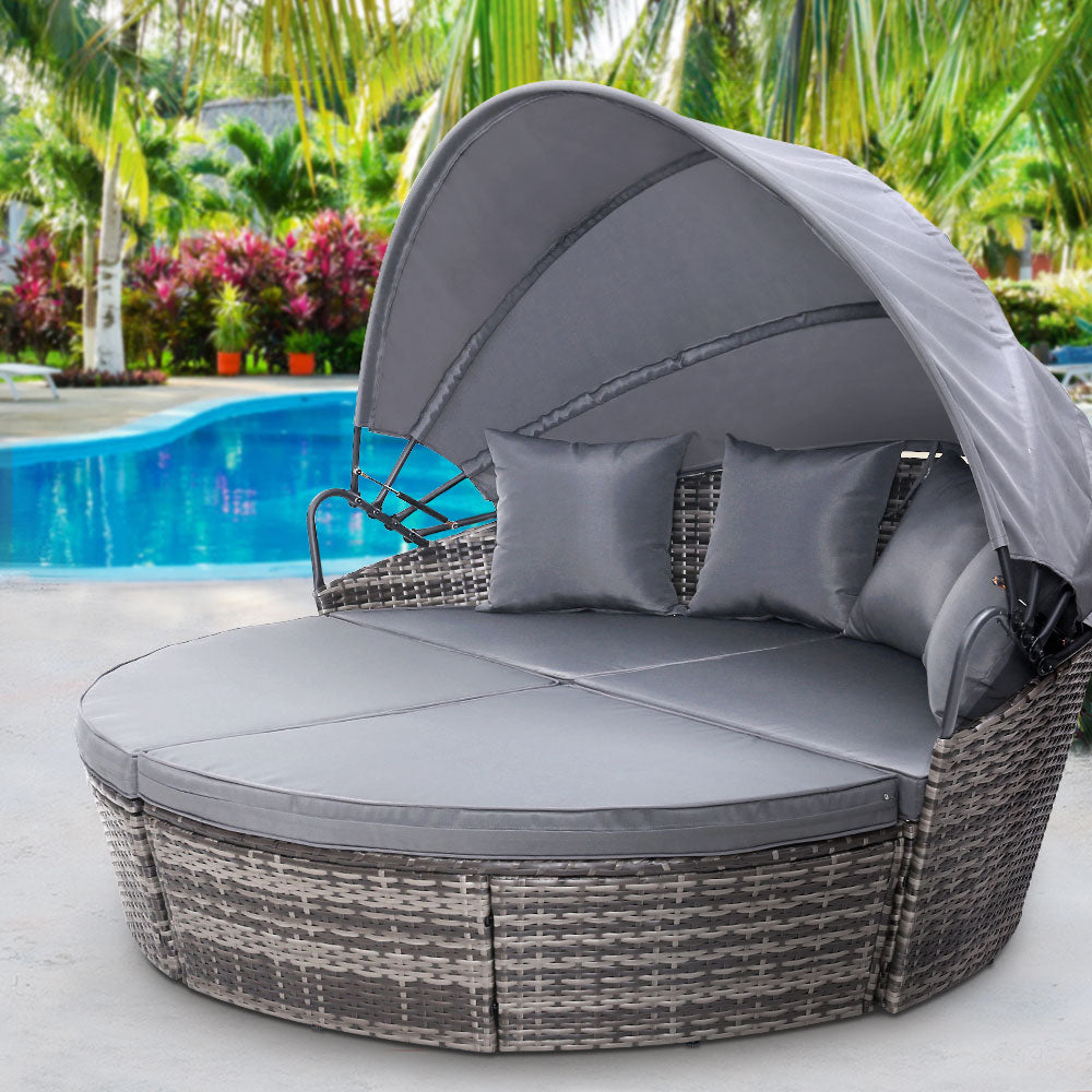 Outdoor Wicker Day Bed