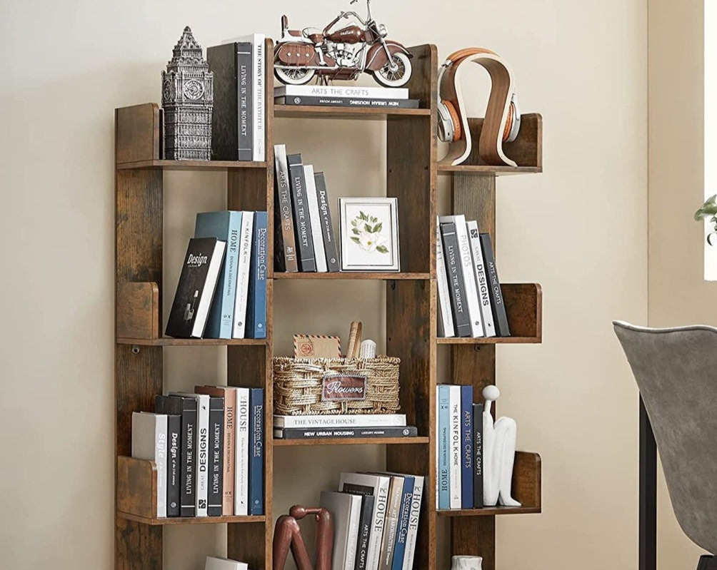 Industrial Tree-Shaped Bookcase with 13 Storage Shelves Rounded Corners Rustic Brown